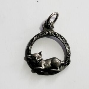 Vintage Siskiyou Inc cat theme pewter pendent charm for necklace other jewelry